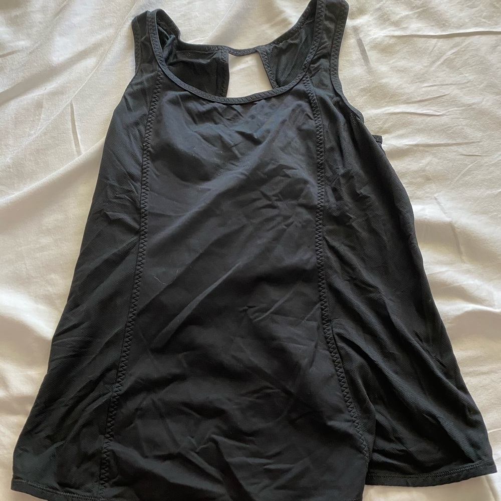 Lululemon black tank top